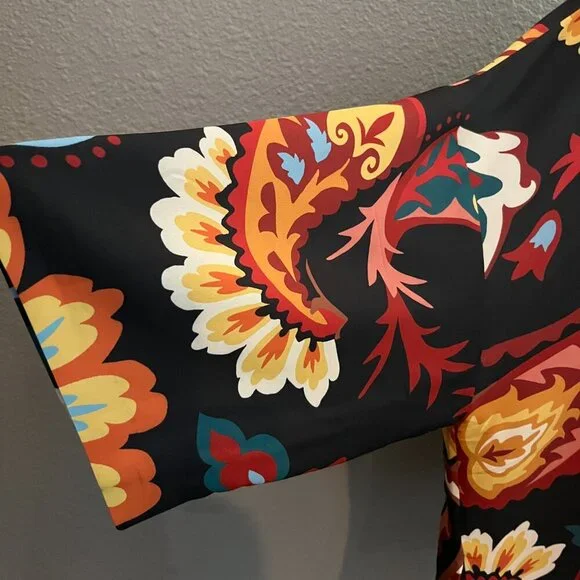 CHICO'S PAISLEY PRINT SHORT KIMONO - Red, Black & Gold - Excellent - L / XL - Picture 11 of 16